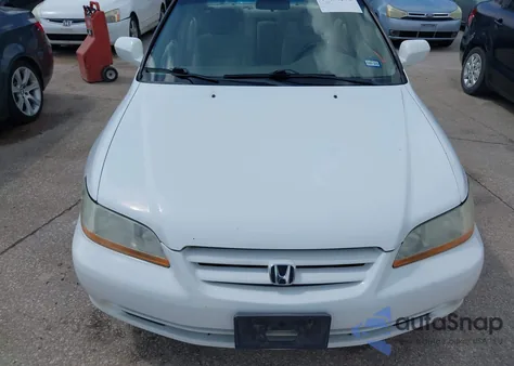 2002 Honda Accord 2.3 Lx z USA, uszkodzony, nr VIN 1HGCG56482A067556